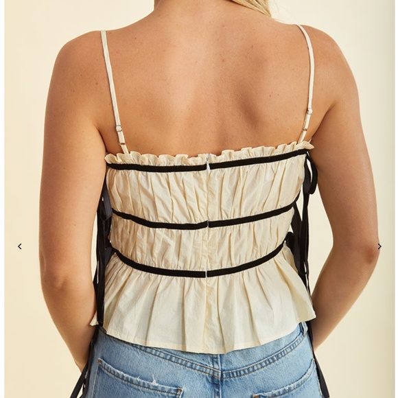 Ciao Lucia Cream and Black Tank Top - Picture 2 of 3